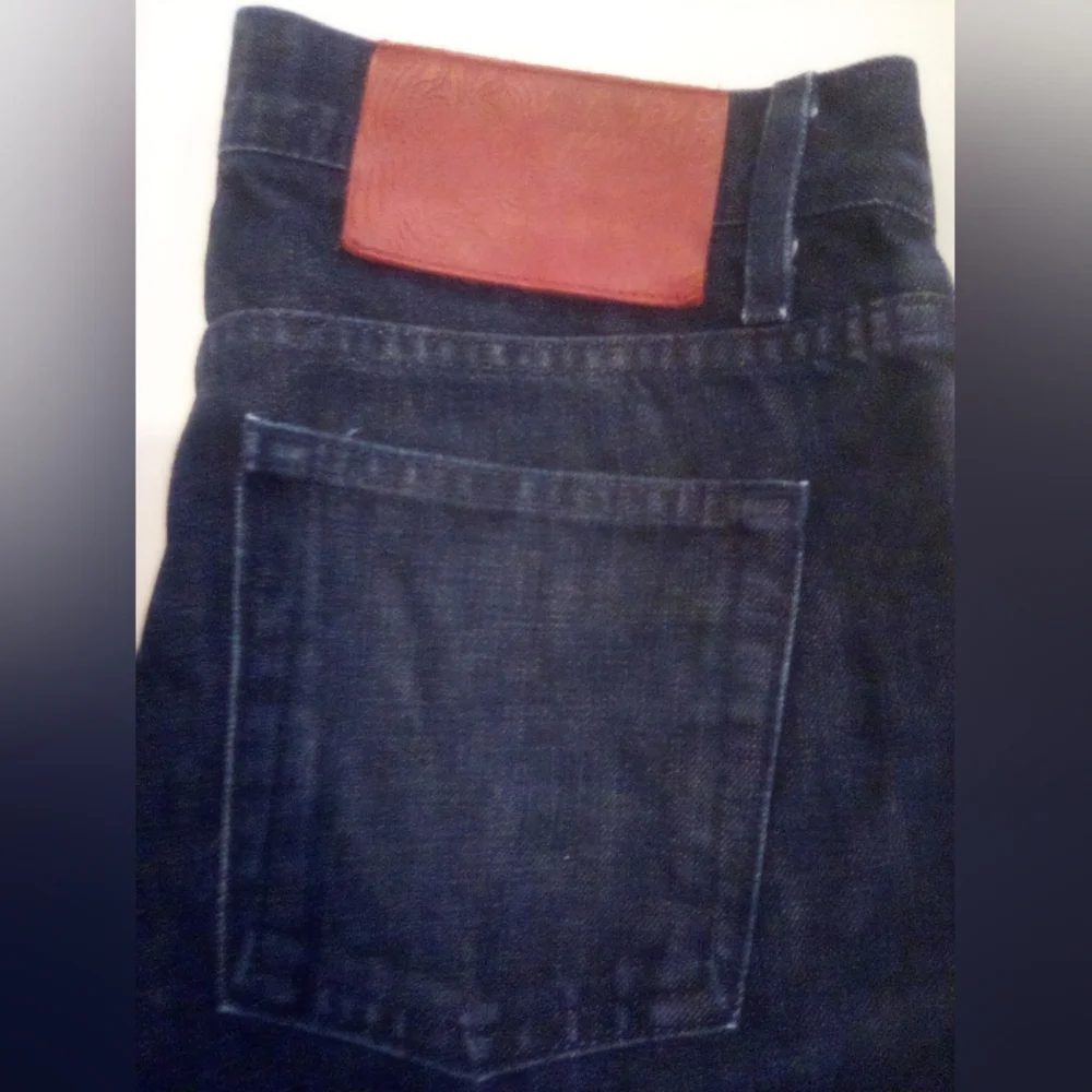 Naked & Famous Denim Raspberry Scratch N Sniff Blue Size 31 100% Cotton - Picture 14 of 16